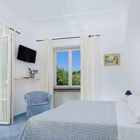 Parco Vittoria Holidays House Pensionat 2*